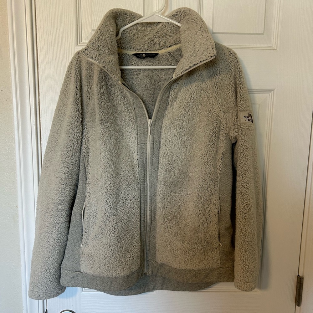 The North Face Women's Light Cream Fleece Jacket
